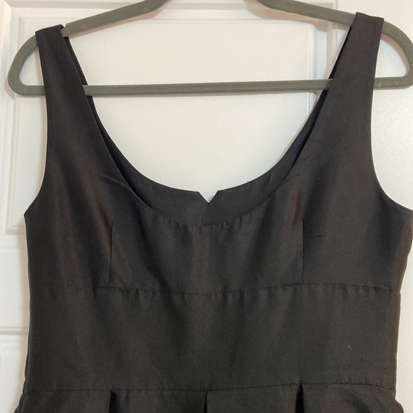 Perfect Little Black Dress - Picture 3 of 7